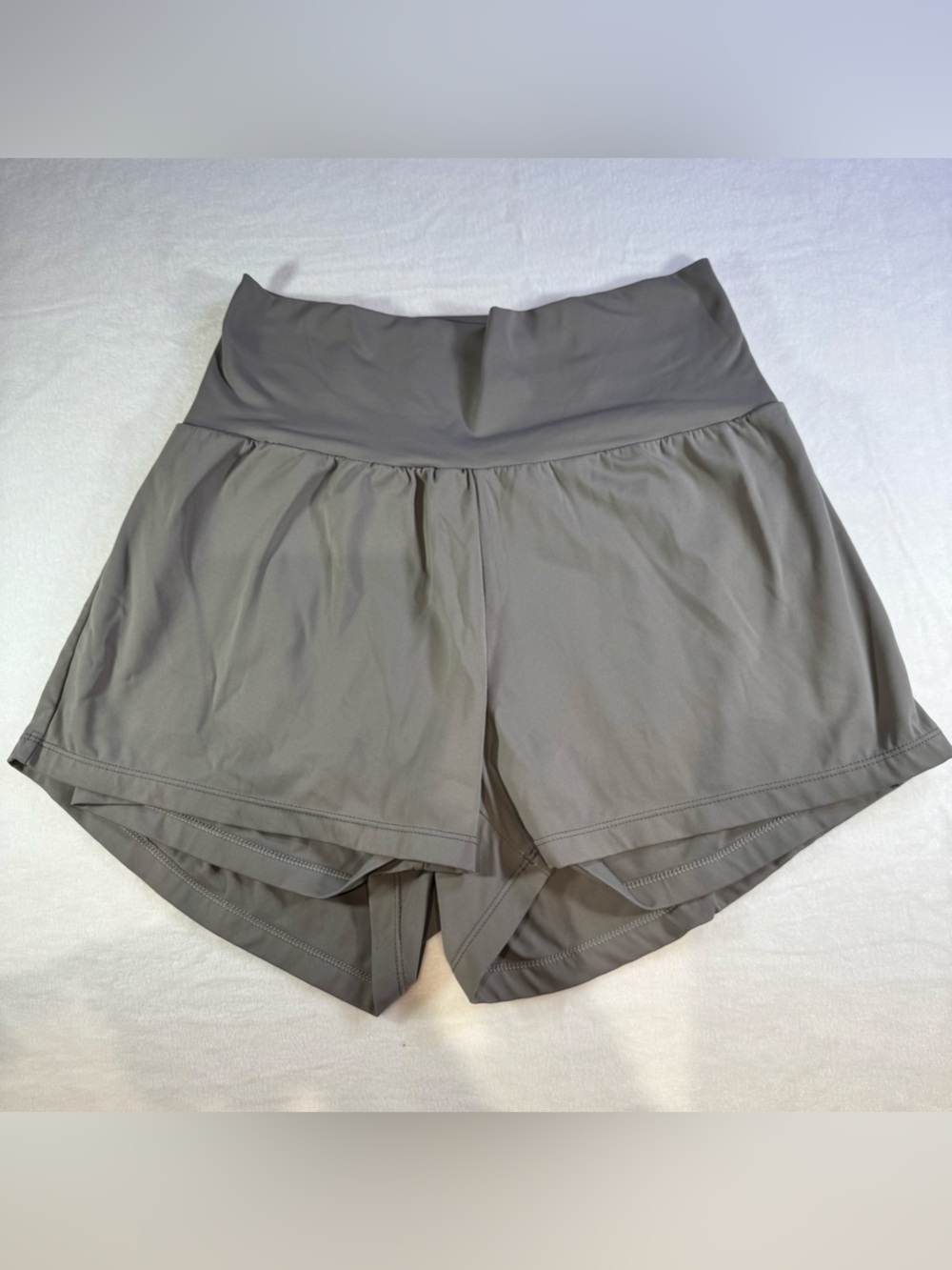 HALARA Gray High-Waist Athletic Shorts